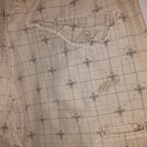 Elixir shorts - Picture 4 of 6